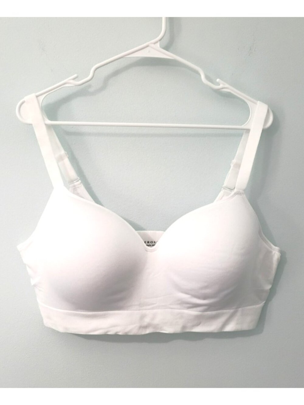 Underoutfit Women's Bra Wire Free The Infinite Support #467 White - Size 3XL NWT